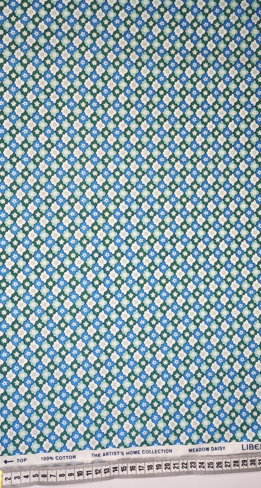 Liberty - Meadow Daisy - L023