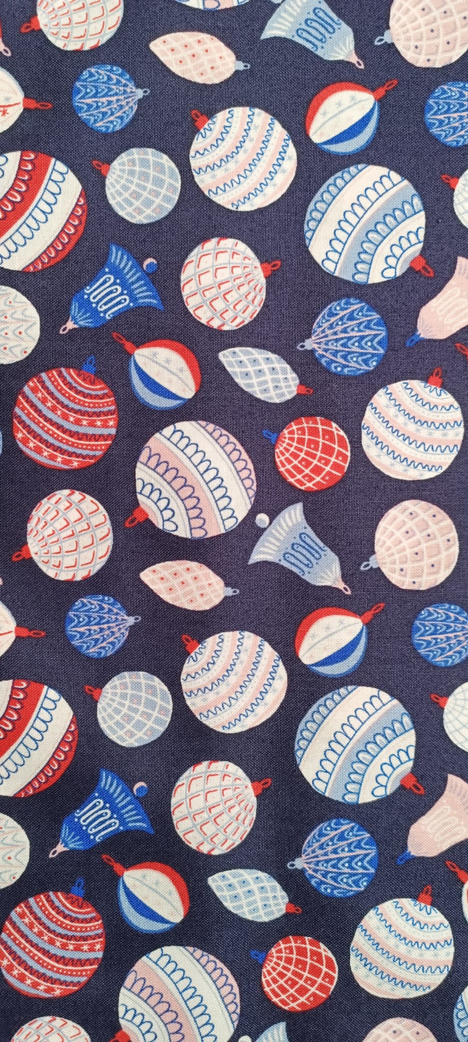 Liberty - Bauble Bonanza - L098