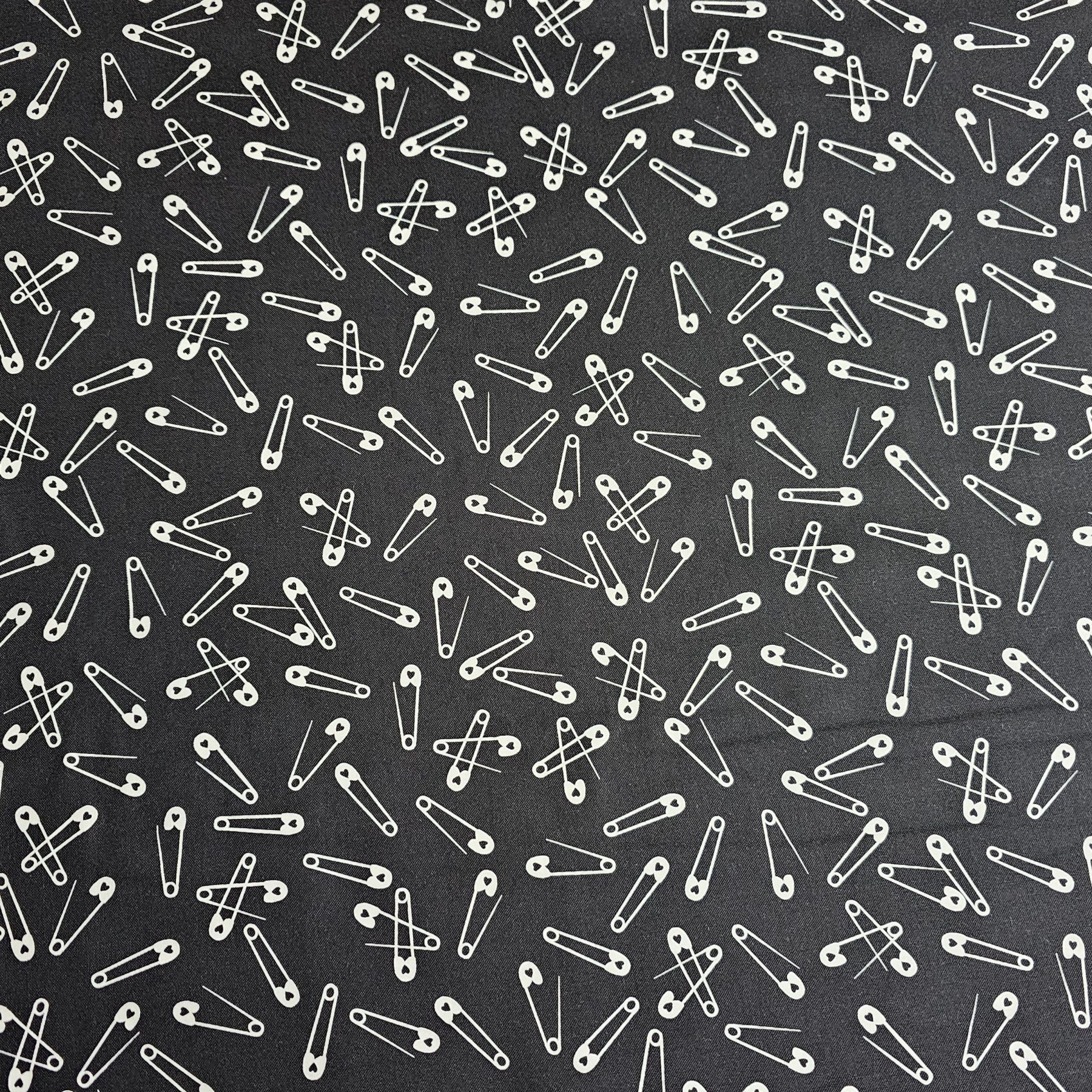 Makower - Pins Leather - M084