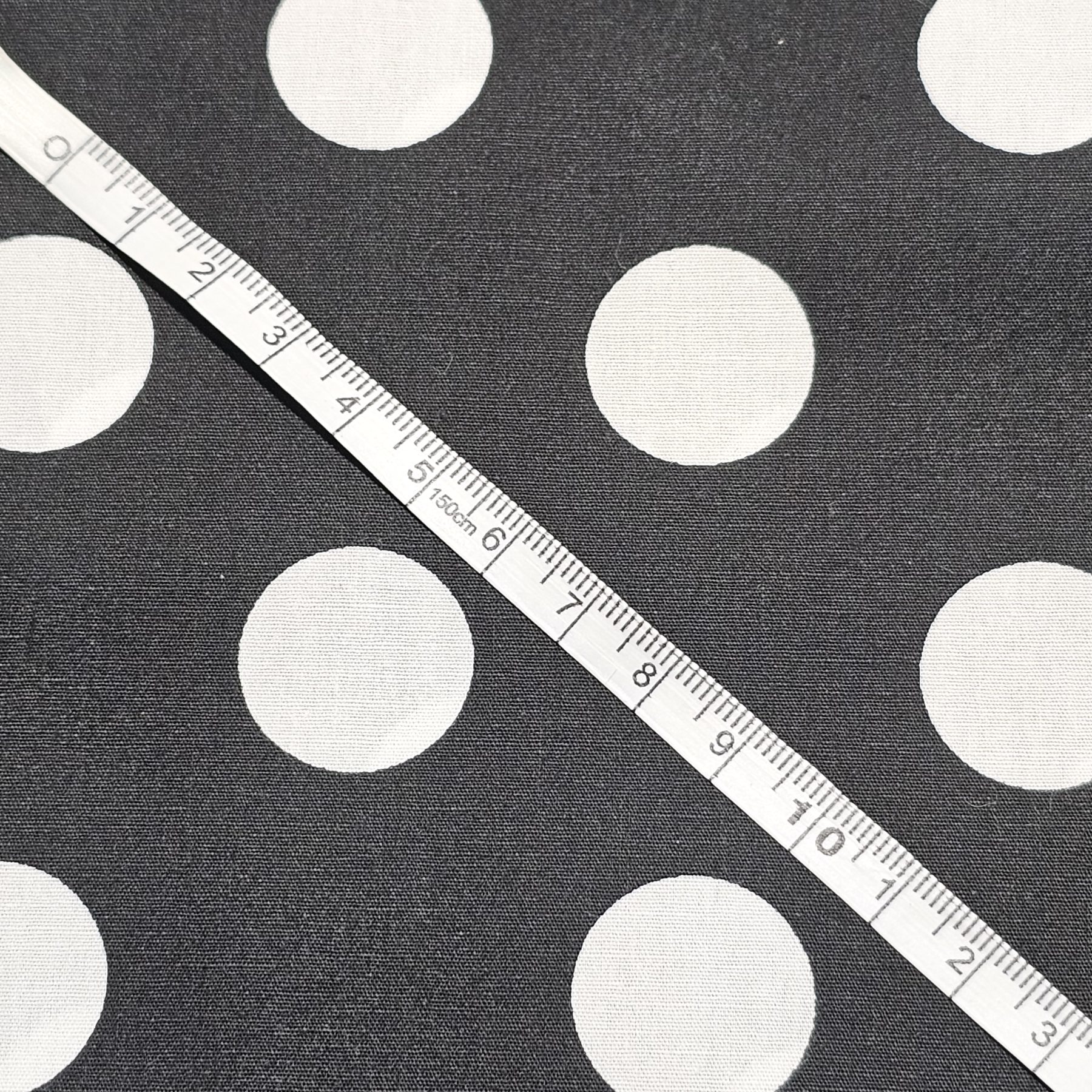 Sevenberry - Black with white dots S0046