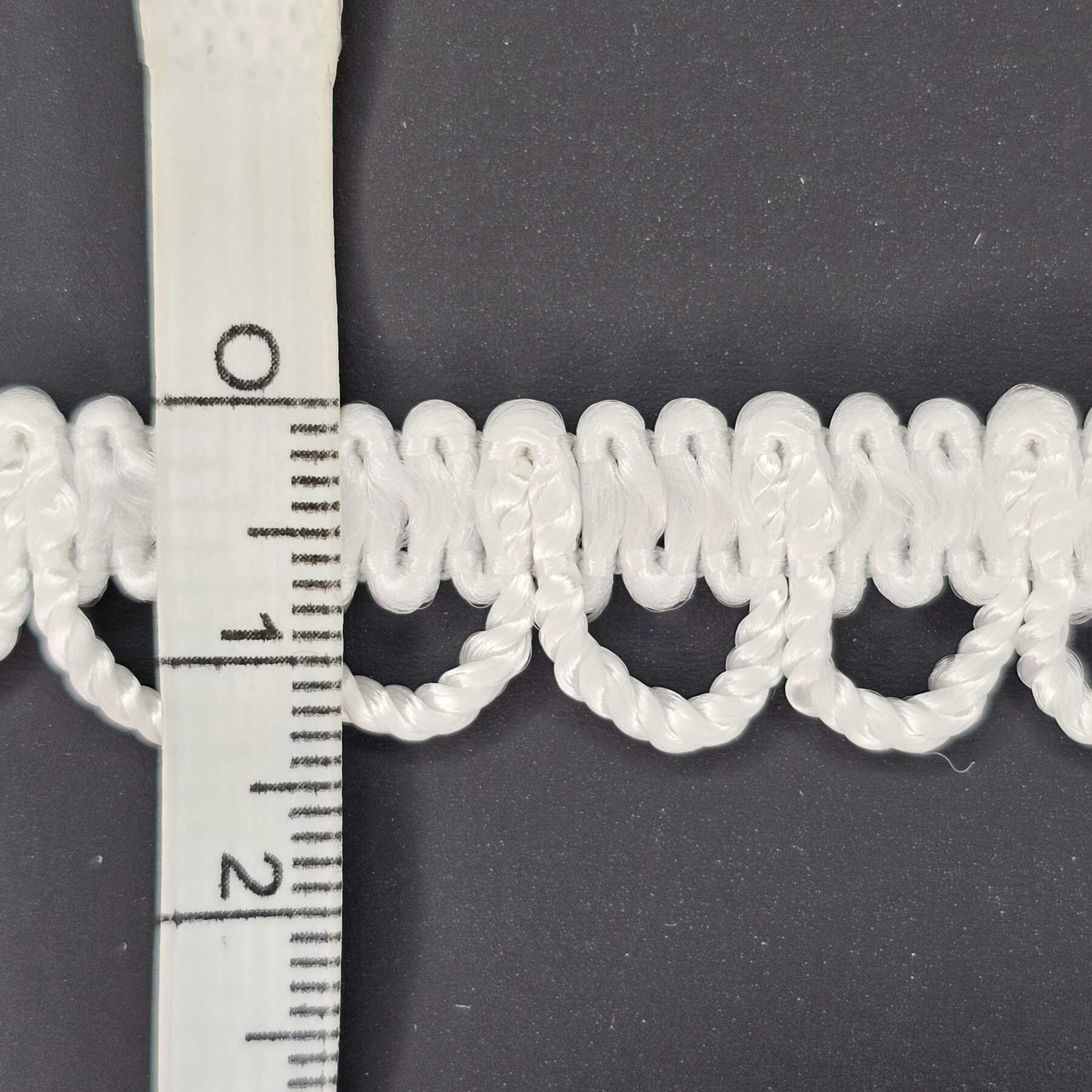 White Small Trimmings - 3 metres - TP3009